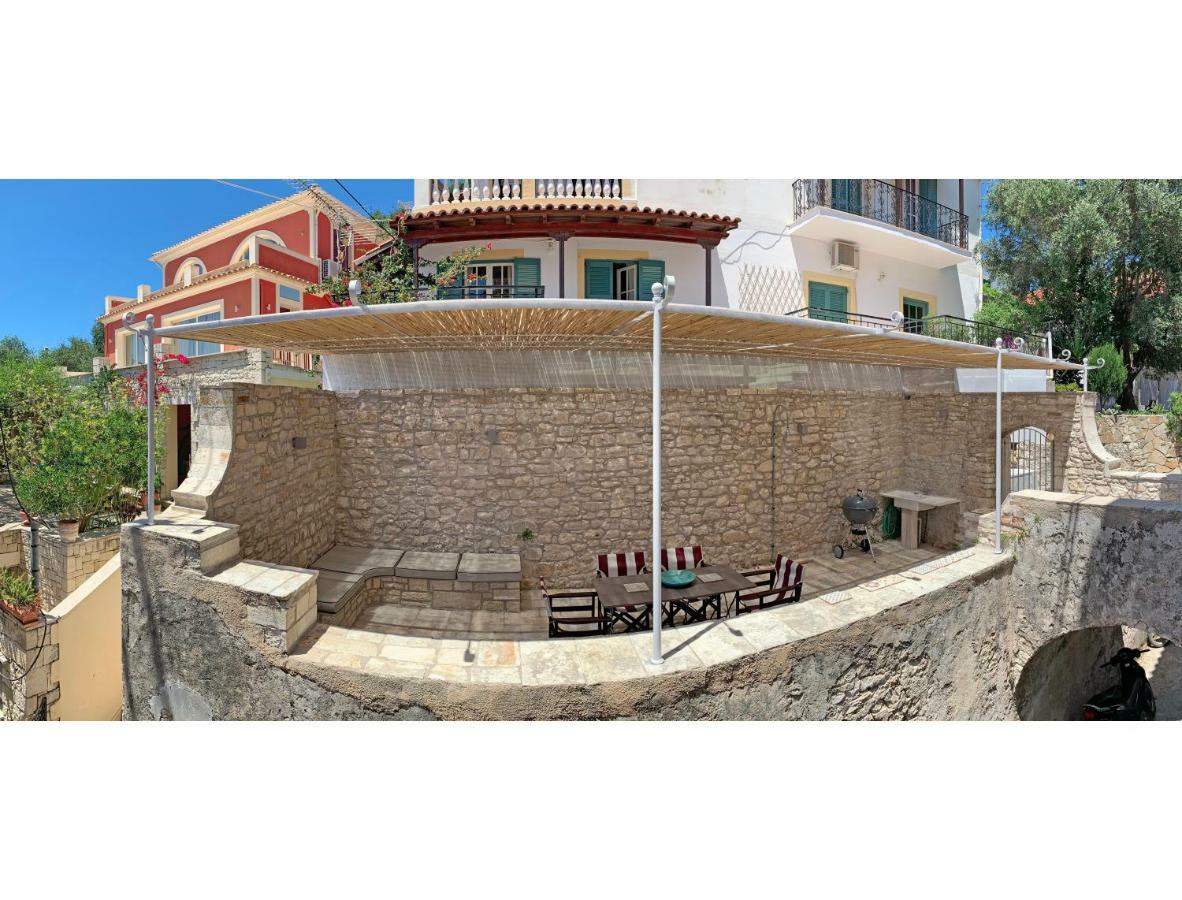Averto Avali Gaios Exterior foto